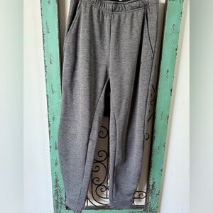 Nike Tech Fleece Joggers – CV7739-071 Men’s size Medium • Dark Heather Grey